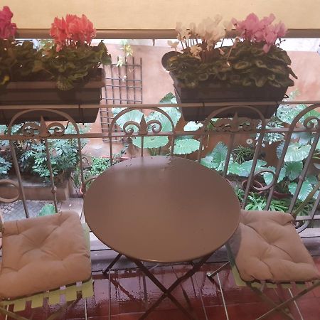 Foro Romano Luxury Suites Exterior photo